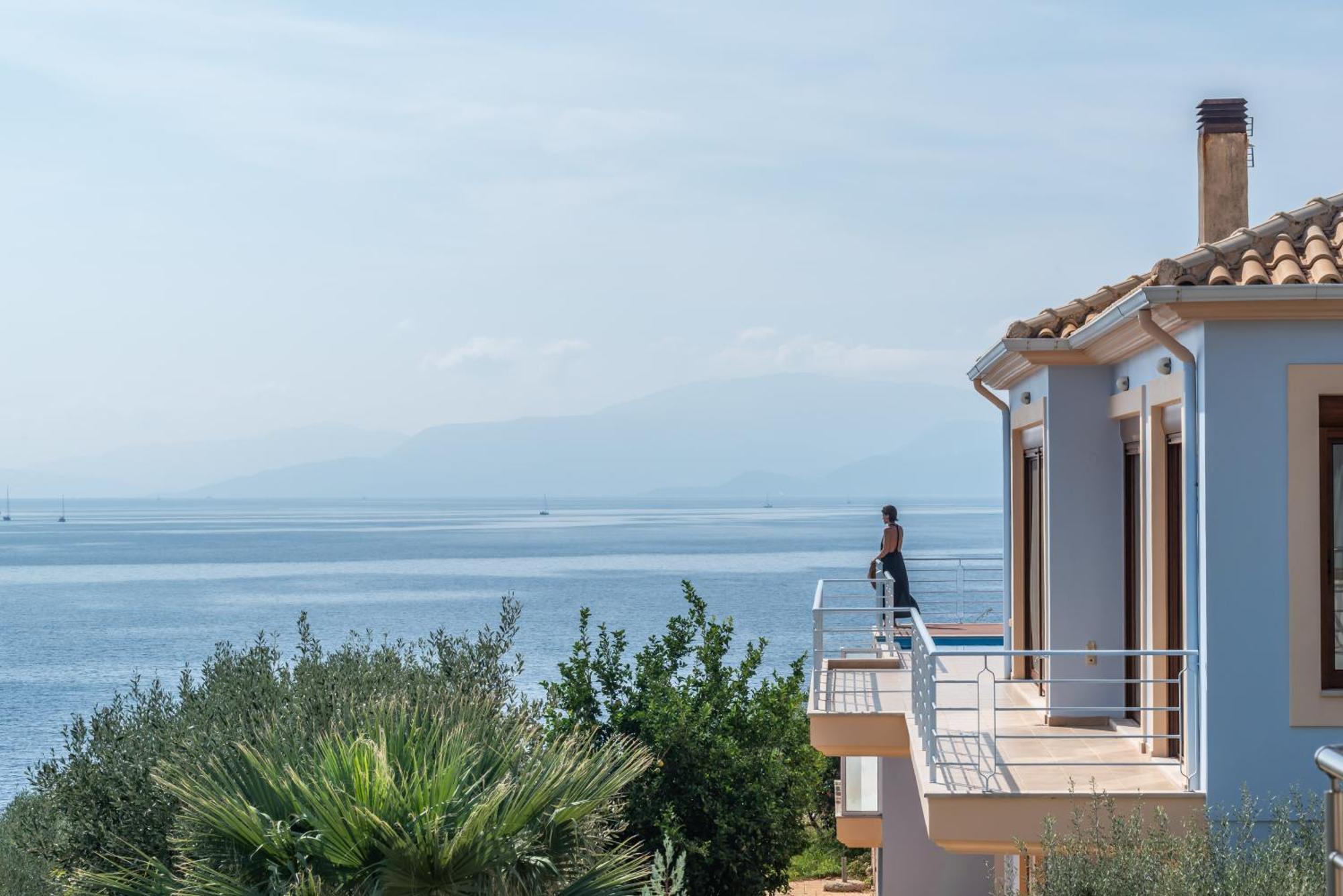 Iris Villas Lefkada - Marine Villa With Private Sea Access Сивота Экстерьер фото