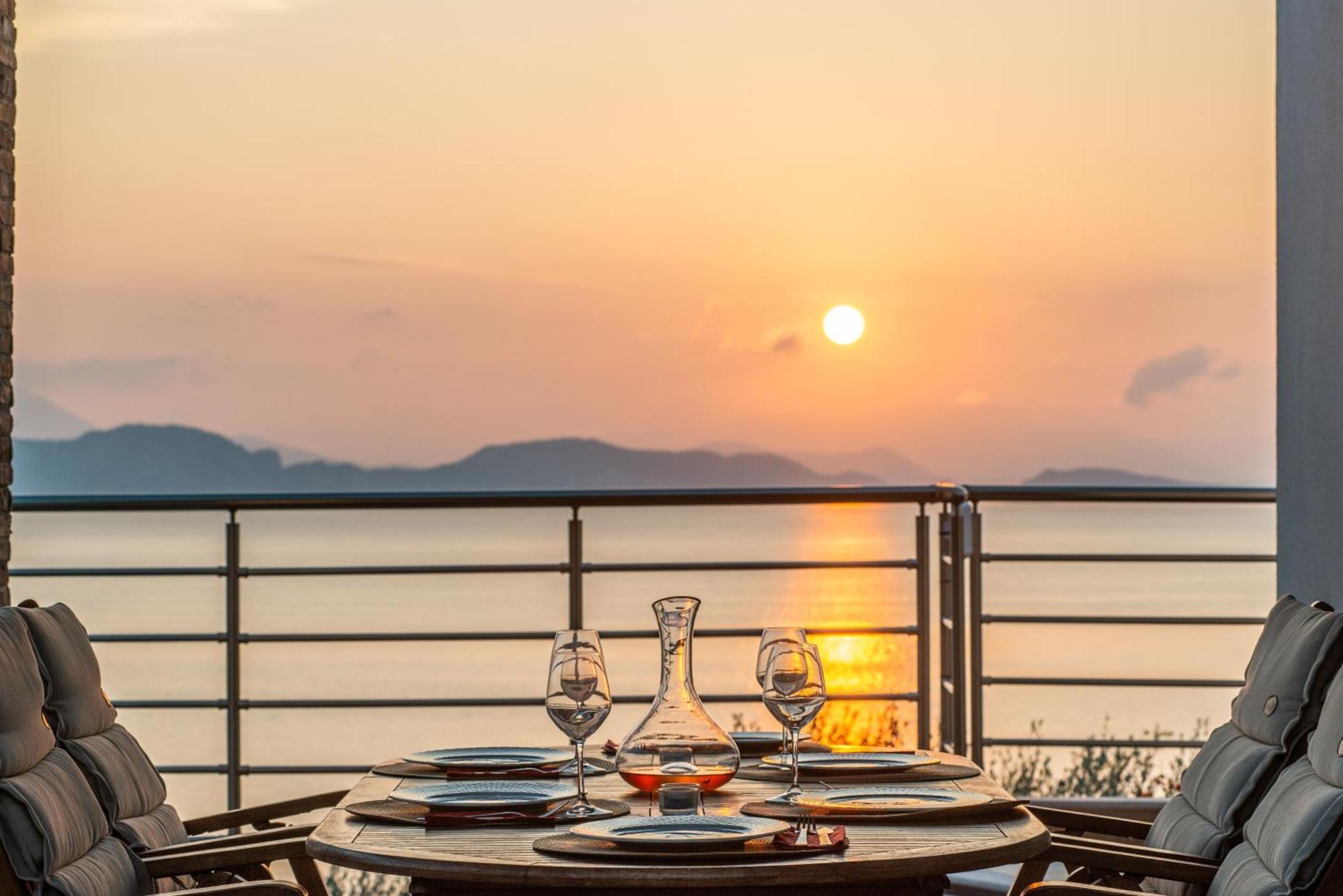 Iris Villas Lefkada - Marine Villa With Private Sea Access Сивота Экстерьер фото